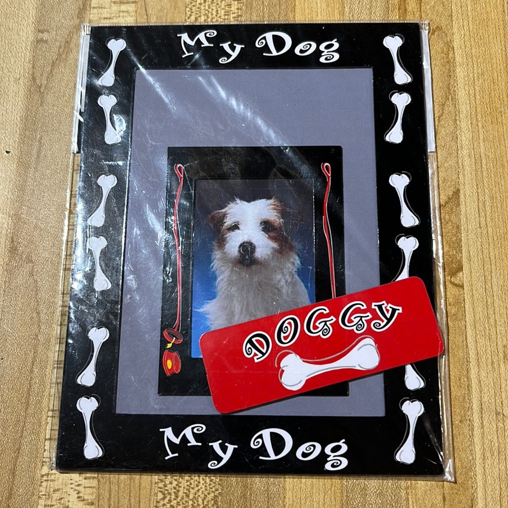 Magnetic Concepts 3 piece Dog Frame and Magnet Set